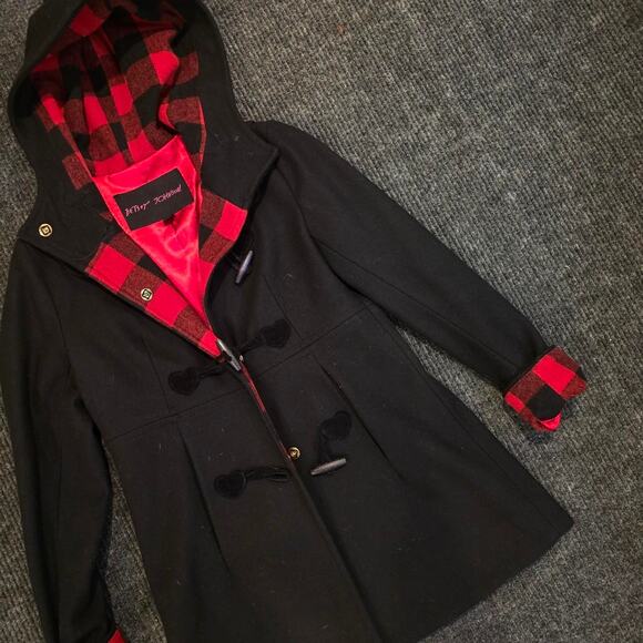Vintage 2000s Betsy Johnson Black and red plad lined Hooded jacket.Womans size 4 - Picture 3 of 4
